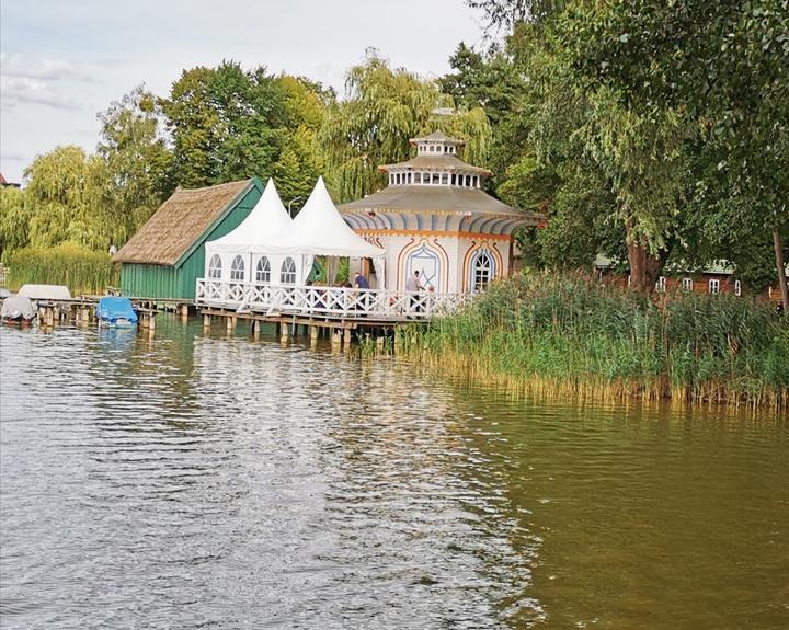 Cafe Im Waschespulhauschen